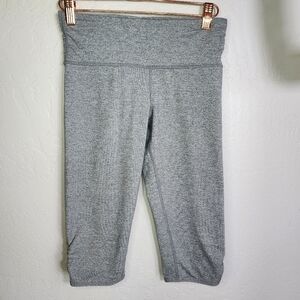 Lululemon Dhanurasana Crop Leggings Heathered Grey Size 4